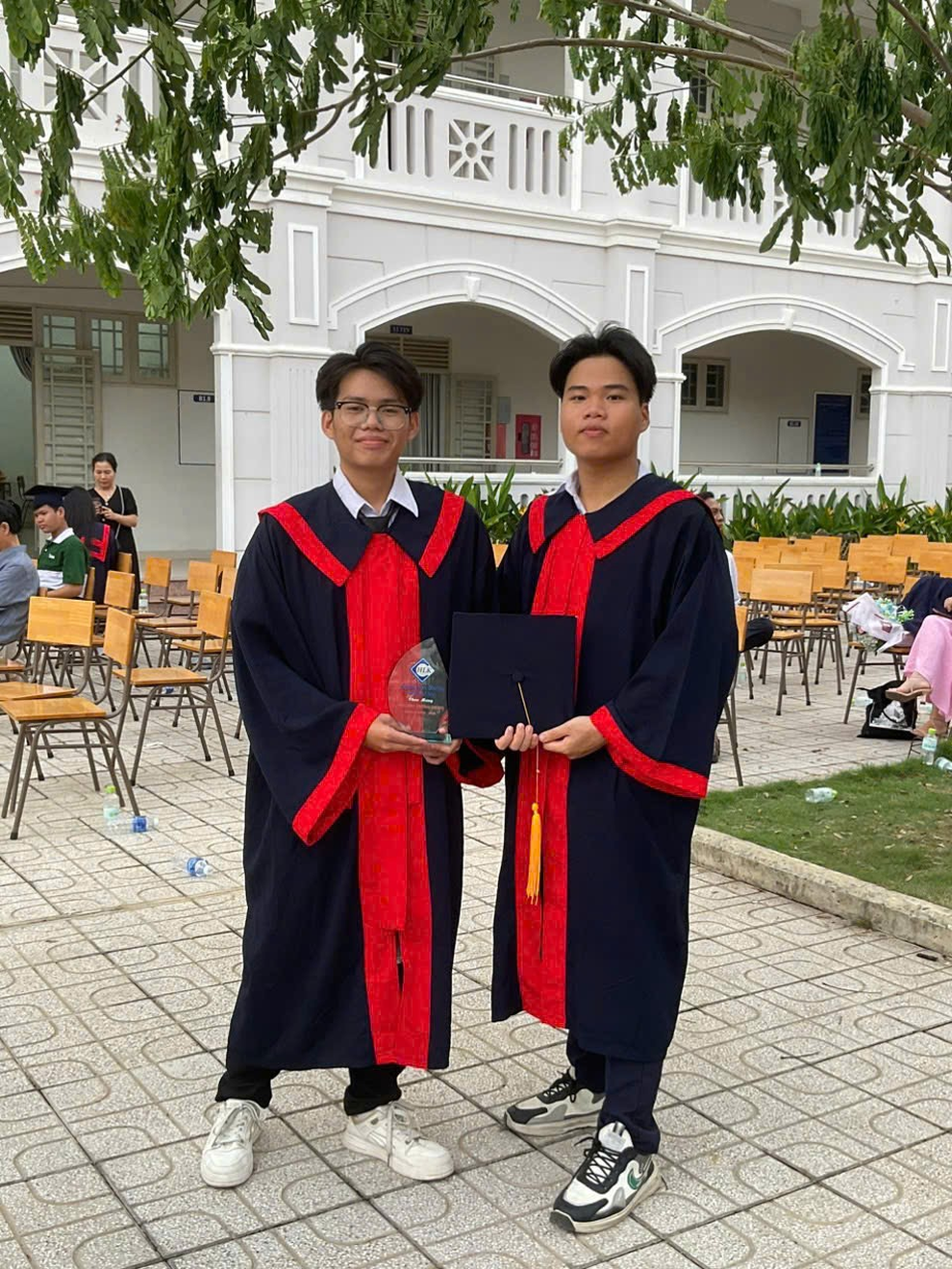 Nam sinh chia sẻ cách ngủ để đạt điểm cao kỳ thi đánh giá năng lực - 2