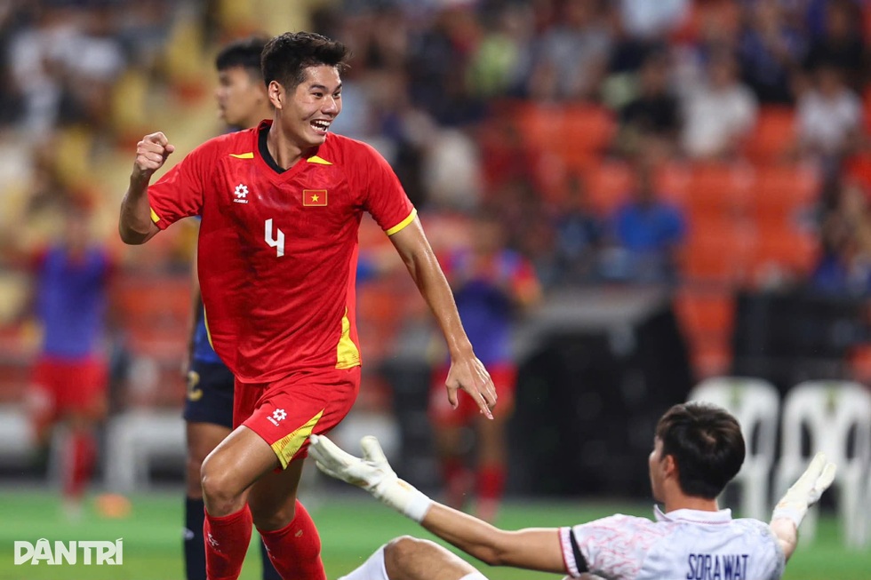 Chuyên gia: “U23 Việt Nam không thể đánh giá thấp U23 Kyrgyzstan” - 4
