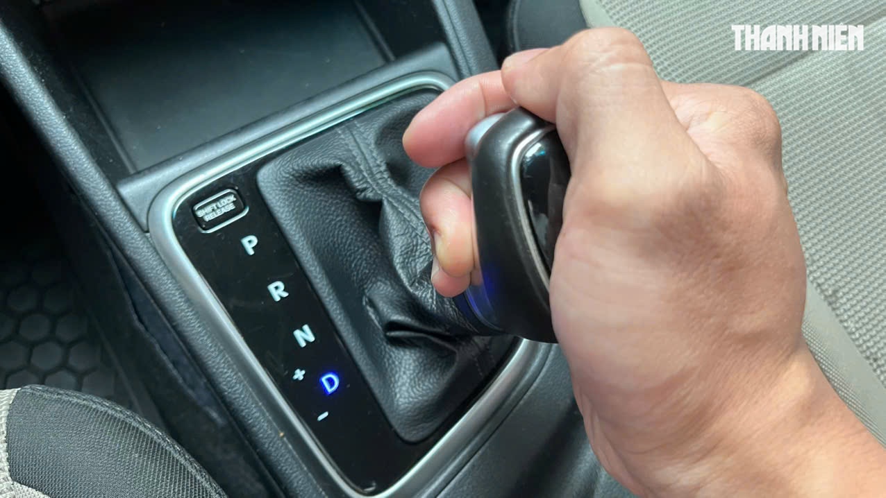 Dấu hiệu nhận biết hộp số tự động trên ô tô đang gặp vấn đề 2 Dấu hiệu nhận biết hộp số tự động trên ô tô đang gặp vấn đề - Ảnh 2.