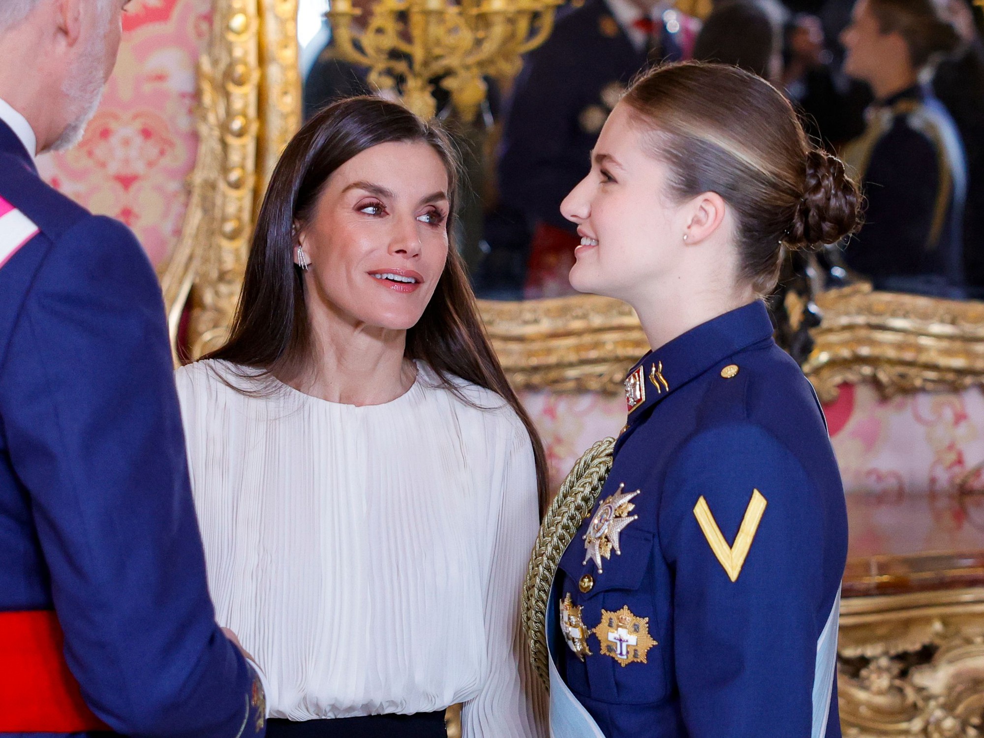 1767860213 34 Visual soai ty dinh cao gay sot cua Cong chua