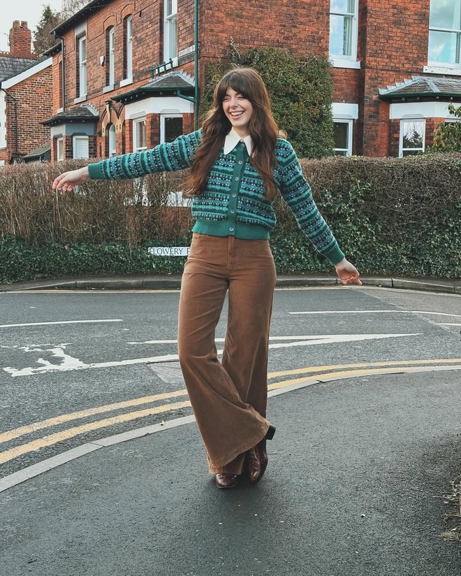 Áo len và cách phối ấm áp, xinh đẹp cho mùa mới - Ảnh 9.