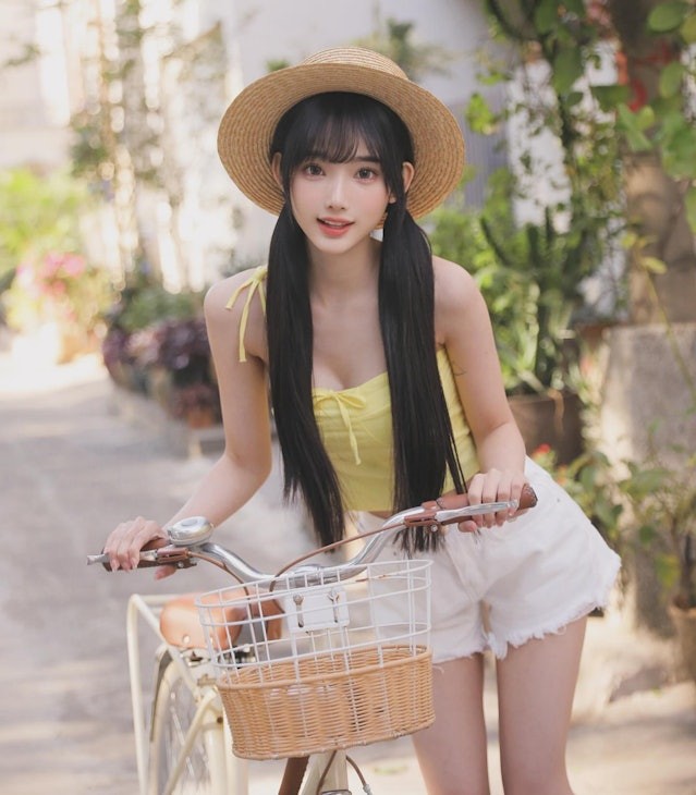 Thị phi bủa vây bạn gái hot girl kém 20 tuổi của JJ Lin 4 Nhan sắc Annalisa. Ảnh: Weibo