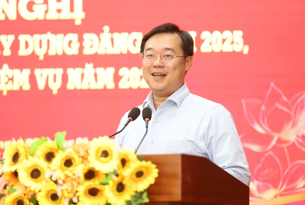 Ông Lê Quốc Phong: Chống lãng phí, thực hành tiết kiệm trong nội bộ cán bộ, đảng viên-chong-lang-phi-tphcm.jpg