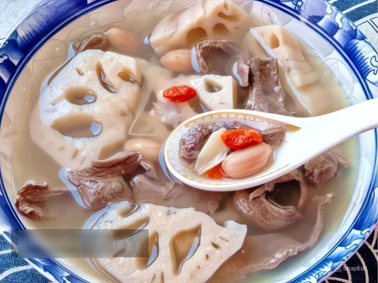 3 bộ phận bổ dưỡng nhất của con heo nên ăn nhiều khi trời lạnh giúp bồi bổ tỳ vị, dưỡng khí huyết, tốt tim 4 Bộ phận tim heo giàu protein, vitamin nhóm B và sắt, có tác dụng bổ huyết dưỡng tâm, an thần.