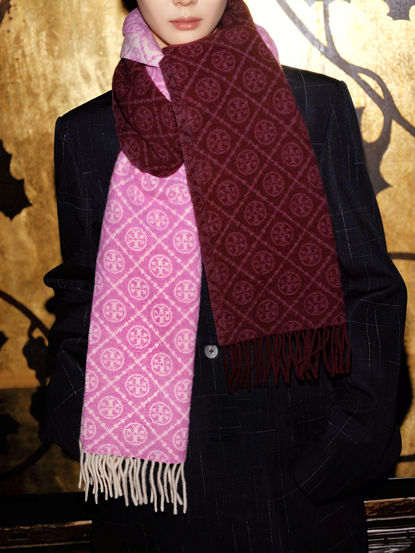 Đón năm Bính Ngọ, Tory Burch giới thiệu BST túi xách nhiều mẫu “mã”- Ảnh 3.