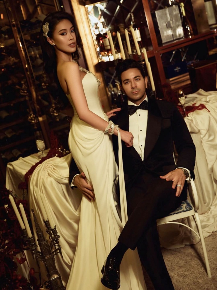 Nàng rich kid dí dỏm hứa với ông xã ngoại quốc "đây là photoshoot cuối cùng", bởi cả hai đã thực hiện nhiều bộ ảnh cưới lãng mạn trước đó.