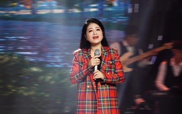 Khi nghệ sĩ gạo cội hát lại nhạc trẻ- Ảnh 2. Khi nghệ sĩ gạo cội hát lại nhạc trẻ- Ảnh 2.