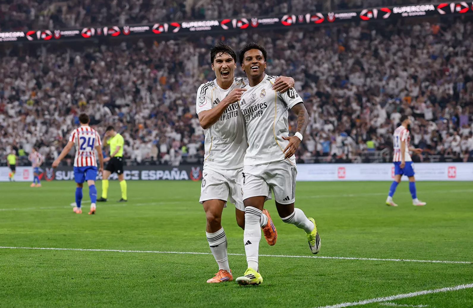 Valverde tỏa sáng, Real Madrid vào chung kết Siêu cúp Tây Ban Nha 4 Valverde tỏa sáng, Real Madrid vào chung kết Siêu cúp Tây Ban Nha - Ảnh 4.