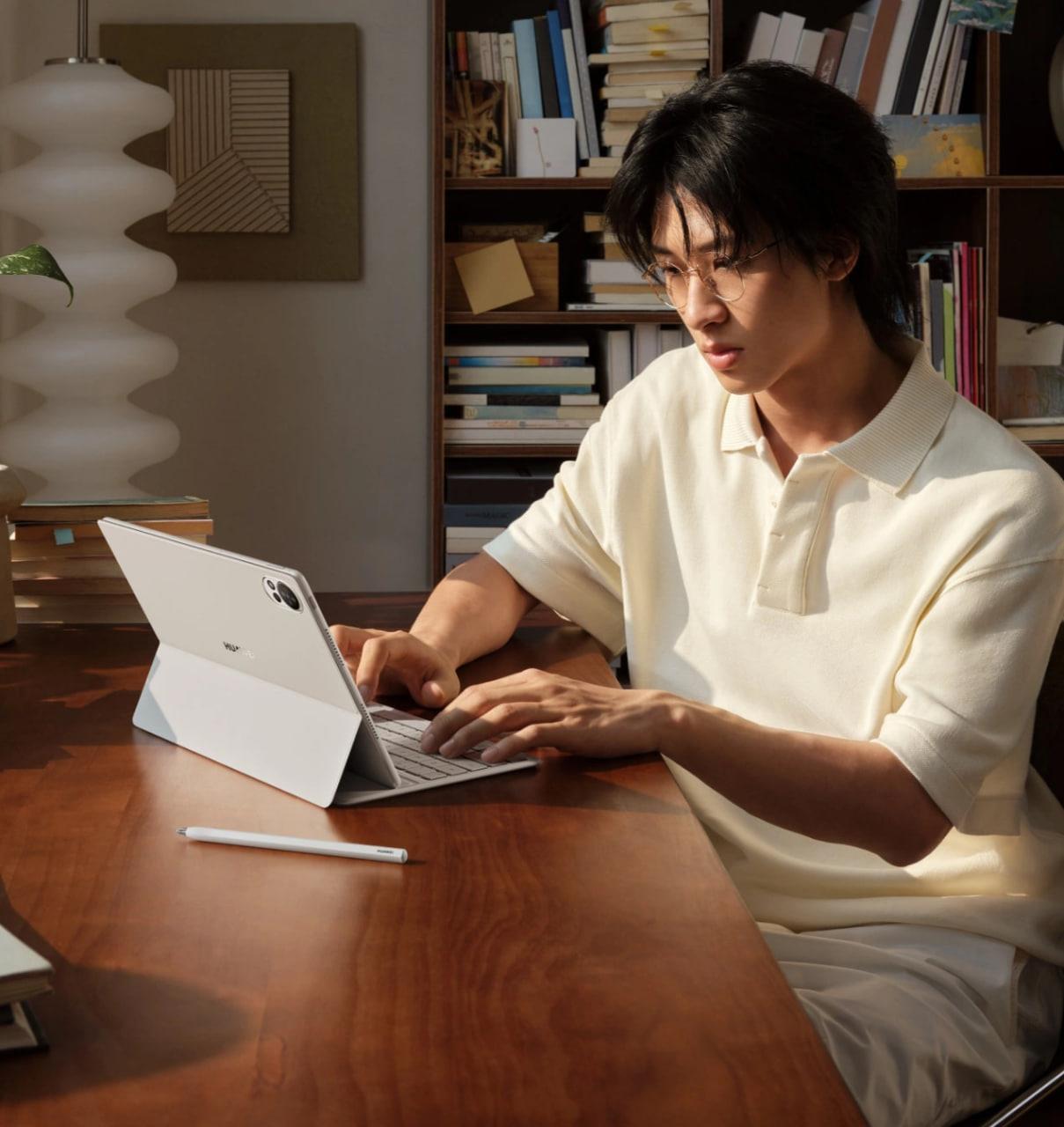 Netizen đồn đoán Huawei sắp mang smartphone trở lại Việt Nam, nhưng MatePad 12 X mới là “át chủ bài” mở màn 2026- Ảnh 2. Netizen đồn đoán Huawei sắp mang smartphone trở lại Việt Nam, nhưng MatePad 12 X mới là “át chủ bài” mở màn 2026- Ảnh 2.