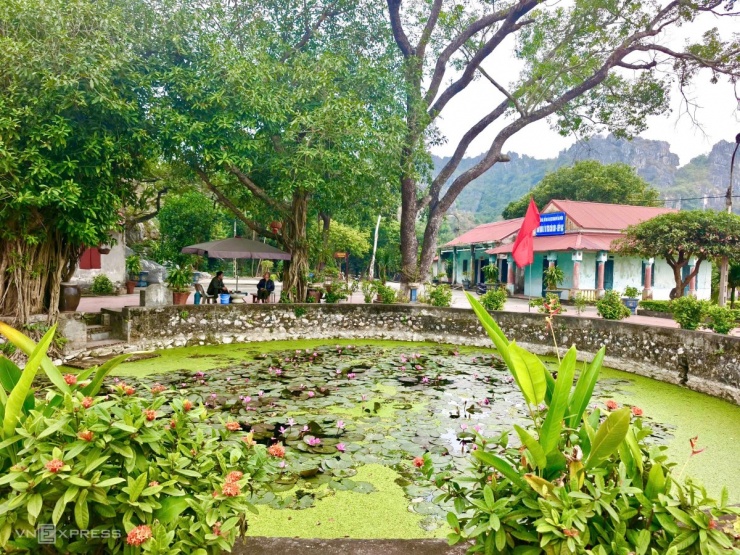 Bia ma nhai khắc trên vách đá - bảo vật quốc gia trong động Kính Chủ 10 Bia ma nhai khắc trên vách đá - bảo vật quốc gia trong động Kính Chủ - 9