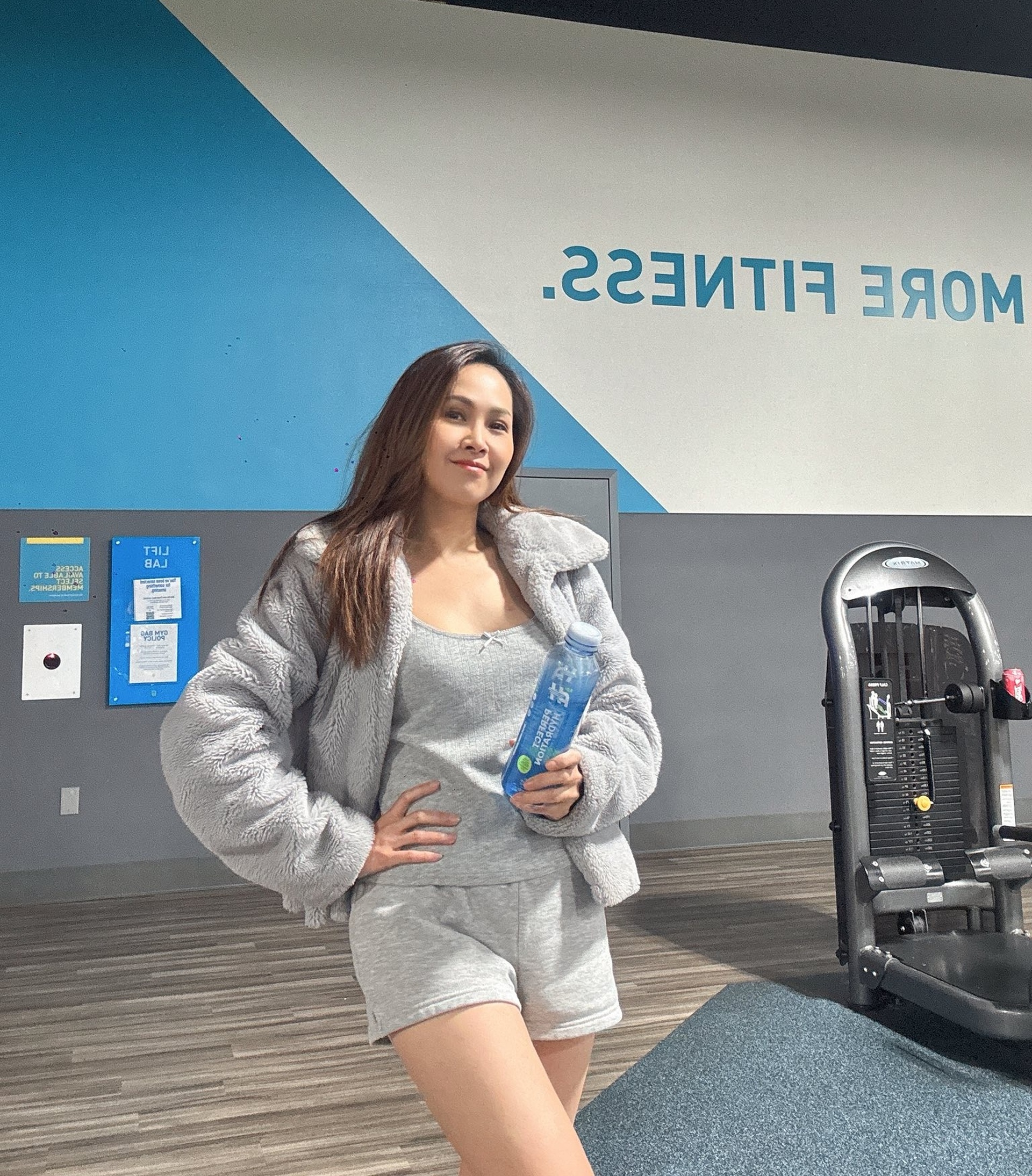 Minh Thư phim Gái nhảy: Sống kín tiếng, sắc vóc nóng bỏng tuổi 50 gây sốt - 8