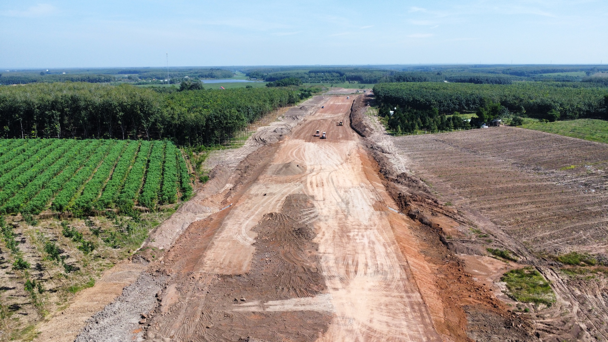 Cao tốc Gia Nghĩa - Chơn Thành về đích 'Chiến dịch Quang Trung'- Ảnh 3.