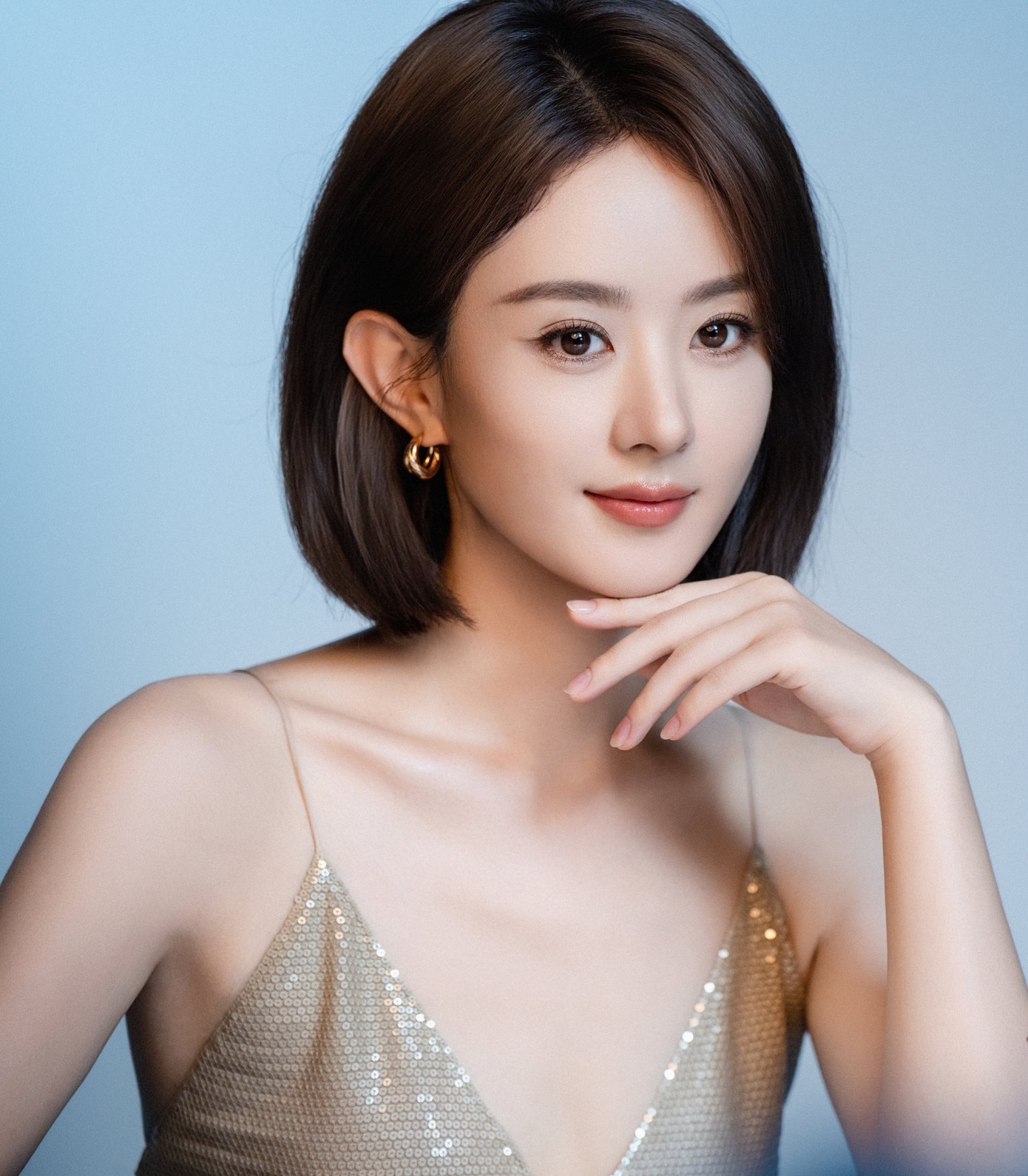 Đòn hiểm vào 10 nghệ sĩ nam- Ảnh 6.