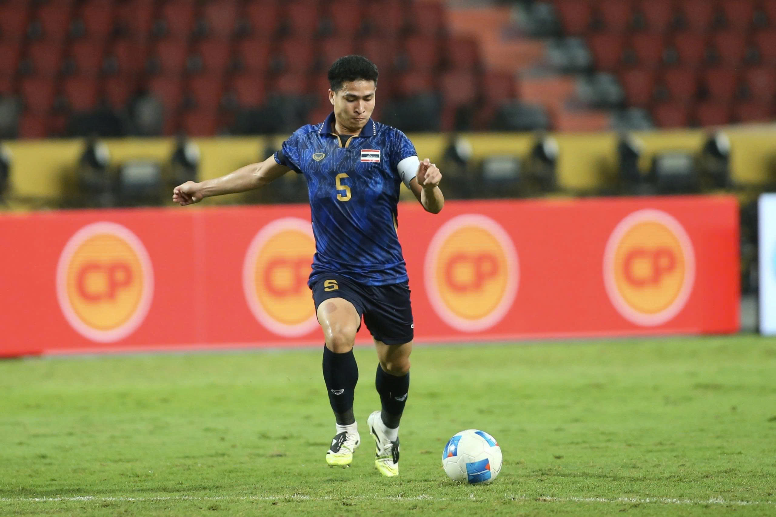 'Đình Bắc và Văn Khang chưa chắc ra sân': AFC cập nhật nóng nhưng nhầm lẫn nghiêm trọng
- Ảnh 3. 'Đình Bắc và Văn Khang chưa chắc ra sân': AFC cập nhật nóng nhưng nhầm lẫn nghiêm trọng
- Ảnh 3.