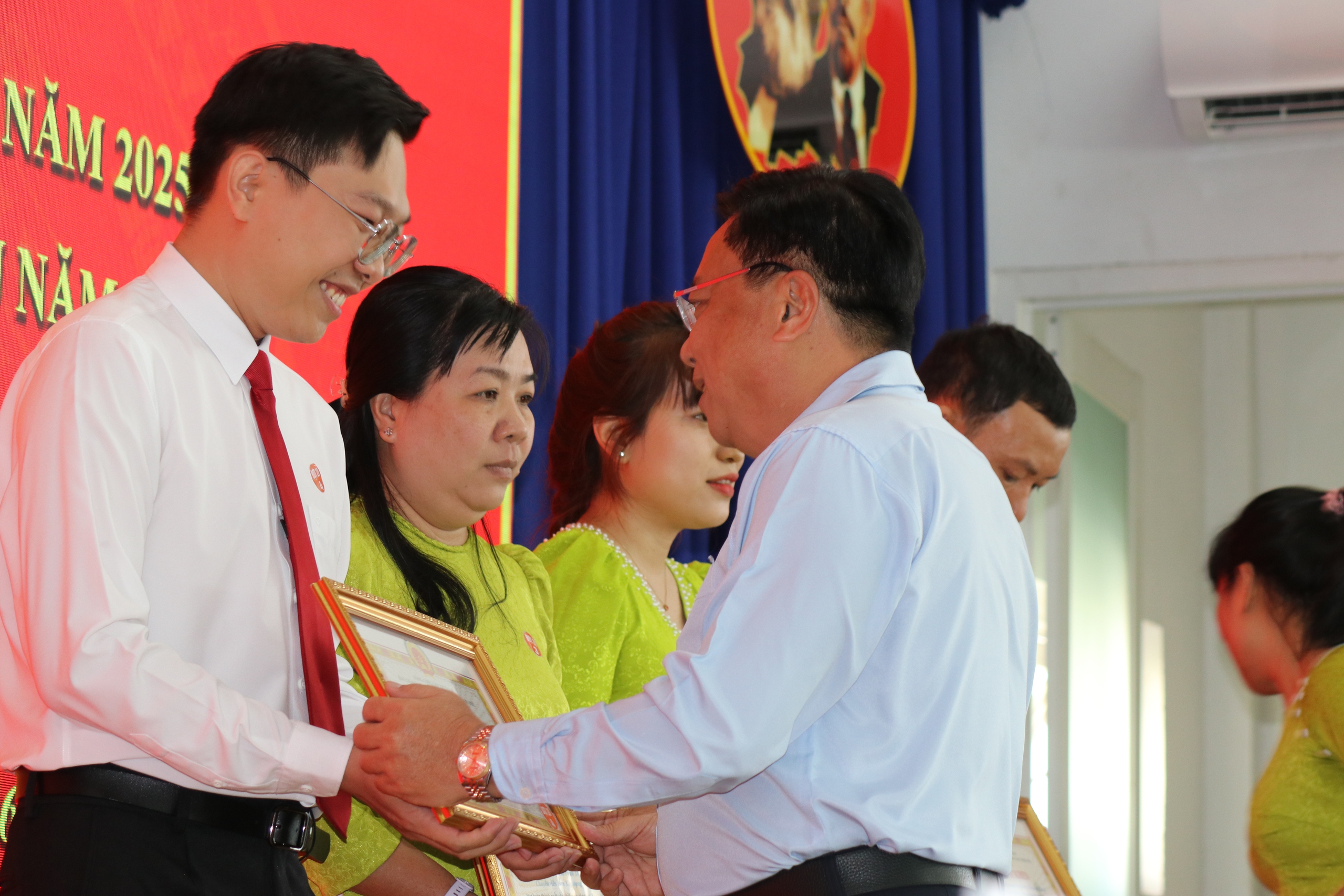 - Ảnh 6. - Ảnh 6.