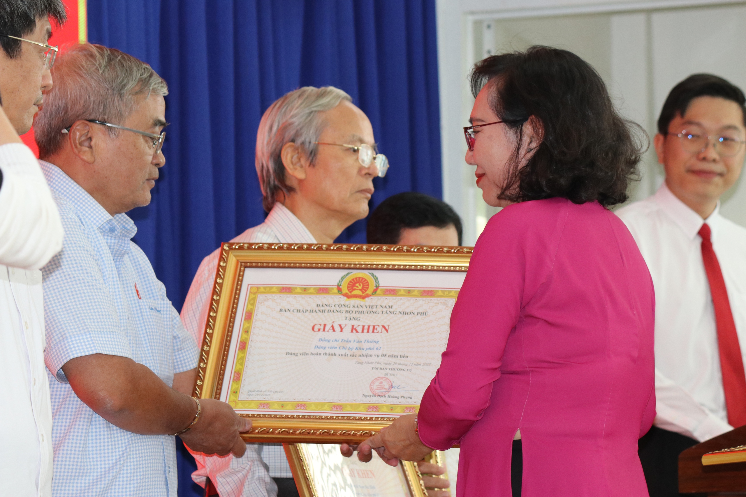 - Ảnh 9. - Ảnh 9.