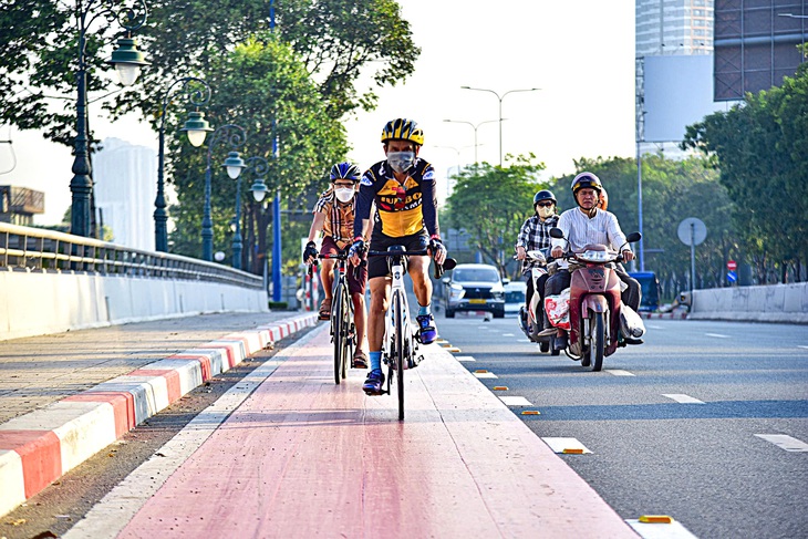 Rạp cưới giữa đường gây tai nạn, trách nhiệm đâu chỉ có người dựng rạp - Ảnh 3.