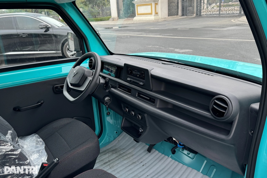 VinFast EC Van có thêm bản cửa trượt như “Su cóc”, giá 325 triệu đồng - 2