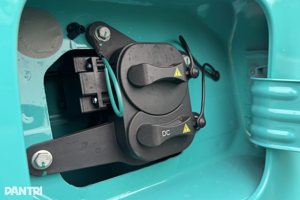 VinFast EC Van có thêm bản cửa trượt như “Su cóc”, giá 325 triệu đồng - 4