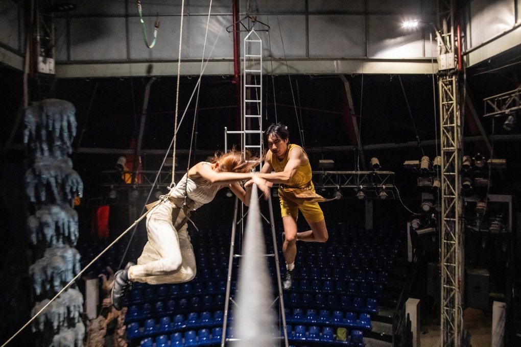 Kiều Minh Tuấn vượt nỗi sợ độ cao, giảm 26kg trong phim mới - 3