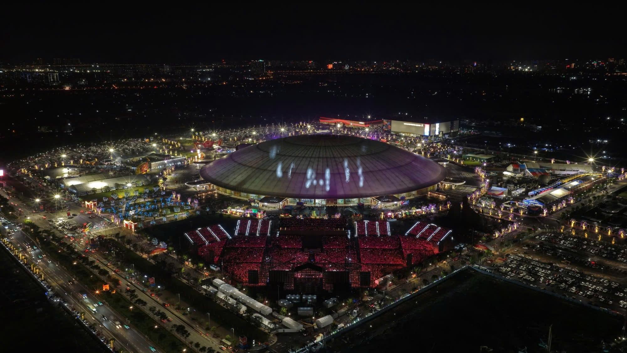 Đấu Trường Sấm tại Hà Nội quy tụ 50.000 người mở màn làn sóng siêu concert năm 2026- Ảnh 4. Đấu Trường Sấm tại Hà Nội quy tụ 50.000 người mở màn làn sóng siêu concert năm 2026- Ảnh 4.