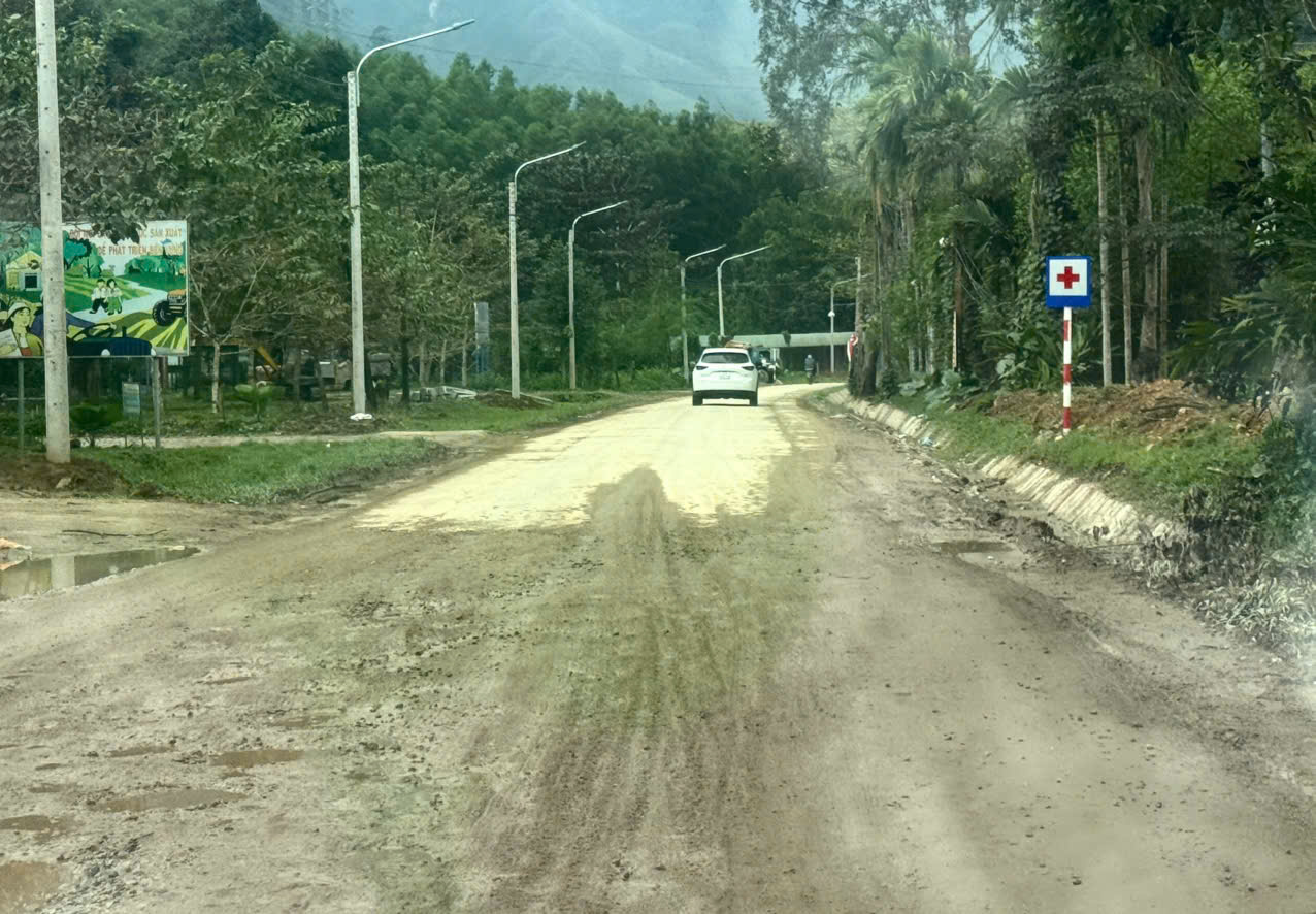 Quảng Ngãi đề xuất đầu tư 2.350 tỉ đồng hoàn thiện QL24 - Ảnh 3.