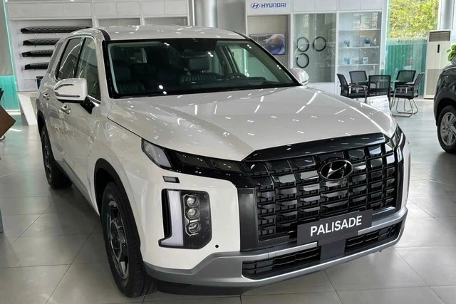 Loạt xe 7 chỗ Hyundai ưu đãi mạnh tháng cận Tết, có mẫu giảm 200 triệu đồng - Ảnh 3.