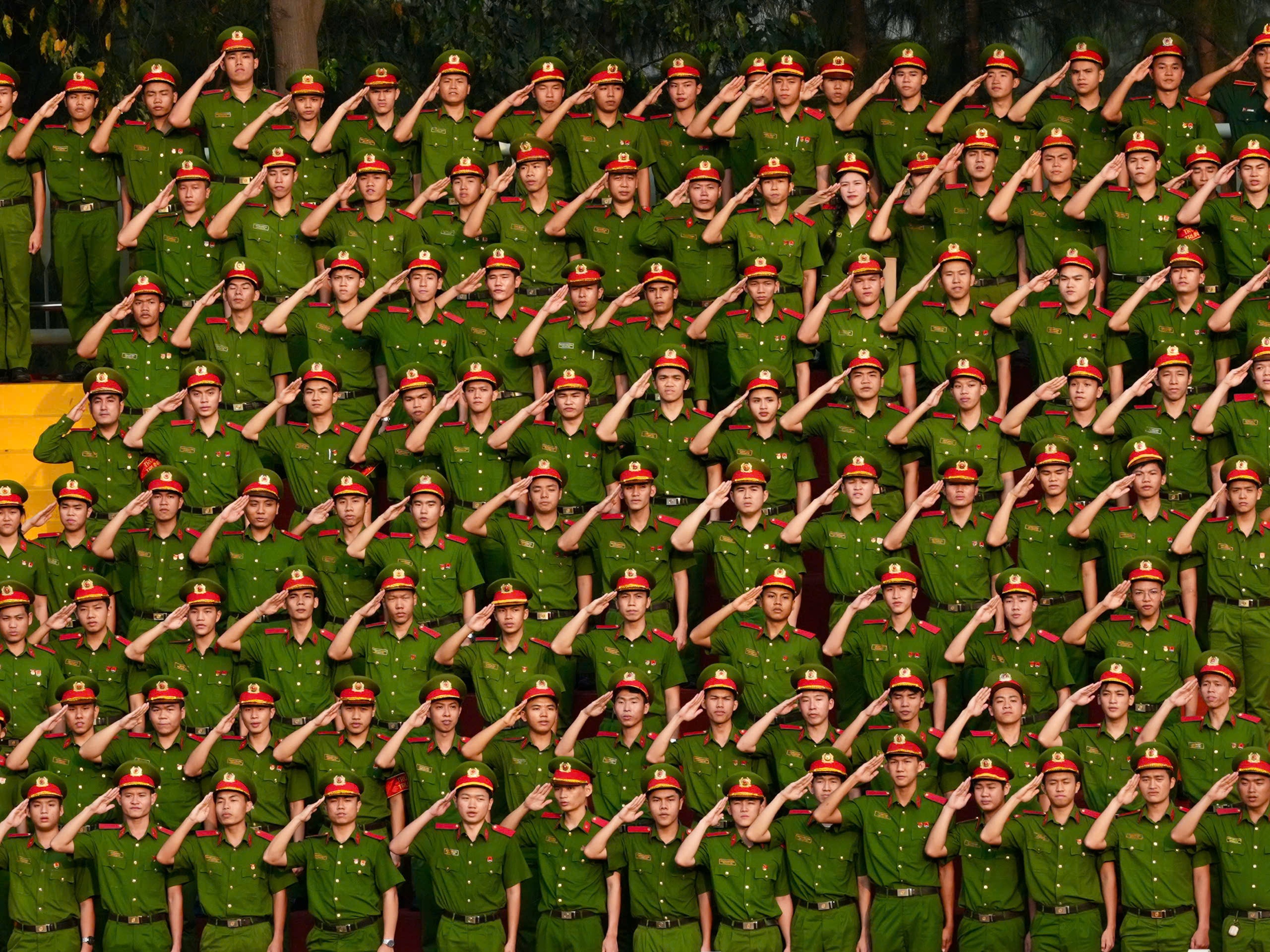 Rực rỡ lễ khai mạc TNSV THACO cup 2026: Ngày hội lớn đậm chất sinh viên, chuyên nghiệp và hấp dẫn- Ảnh 8. Rực rỡ lễ khai mạc TNSV THACO cup 2026: Ngày hội lớn đậm chất sinh viên, chuyên nghiệp và hấp dẫn- Ảnh 8.