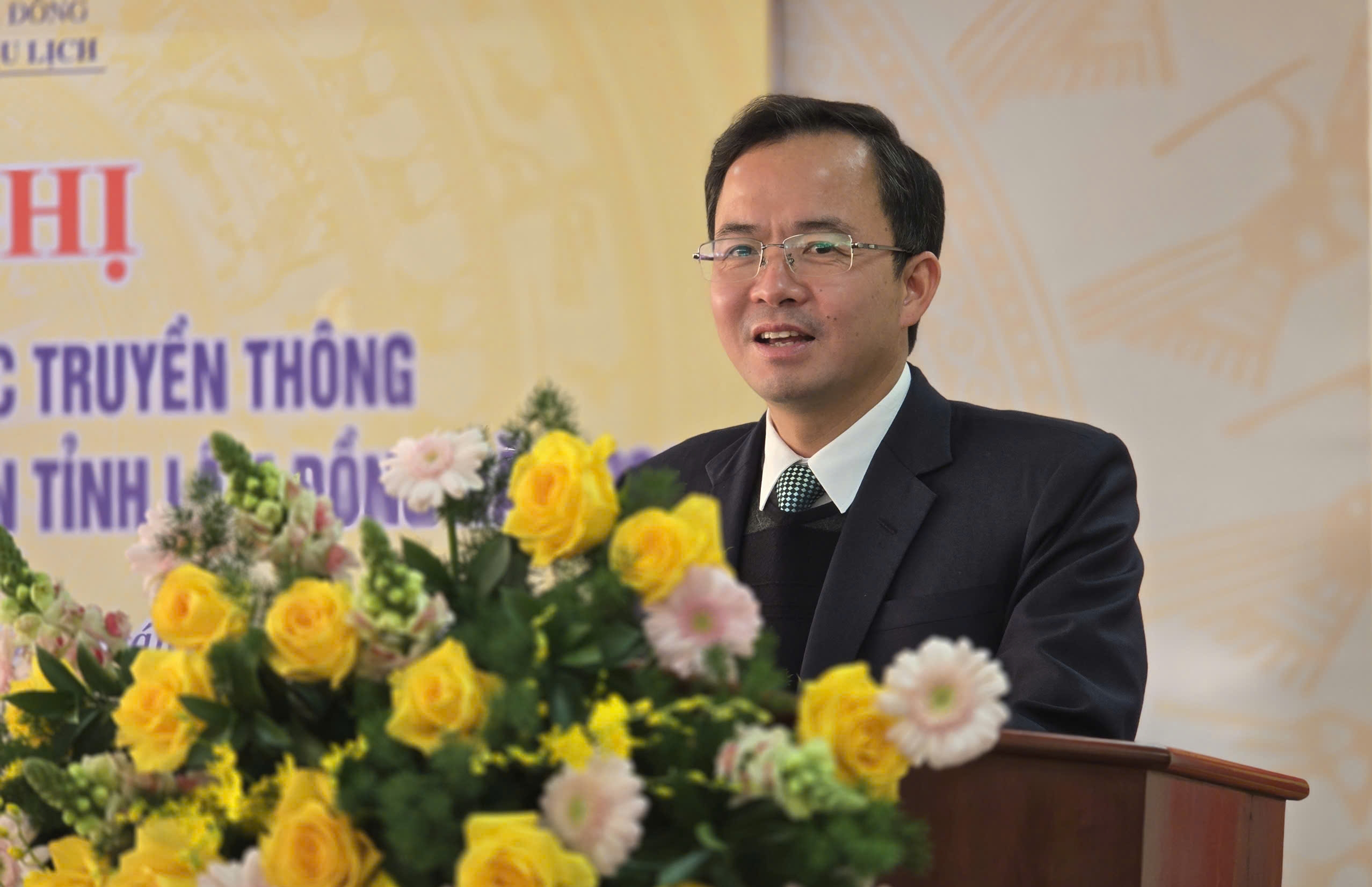 Báo Người Lao Động ký kết thỏa thuận hợp tác truyền thông với tỉnh Lâm Đồng - Ảnh 2.