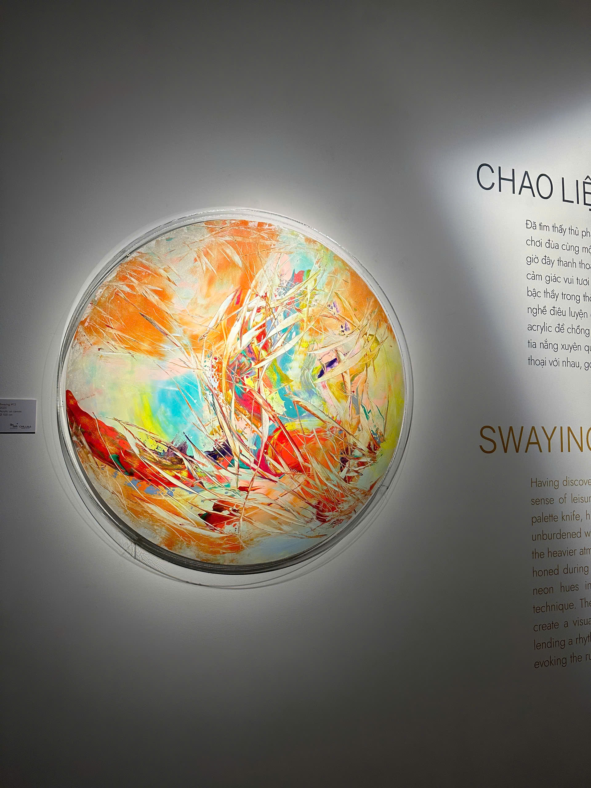 Dàn người đẹp thập niên 2000 hội ngộ tại triển lãm của họa sĩ Lê Minh Khoa- Ảnh 2.