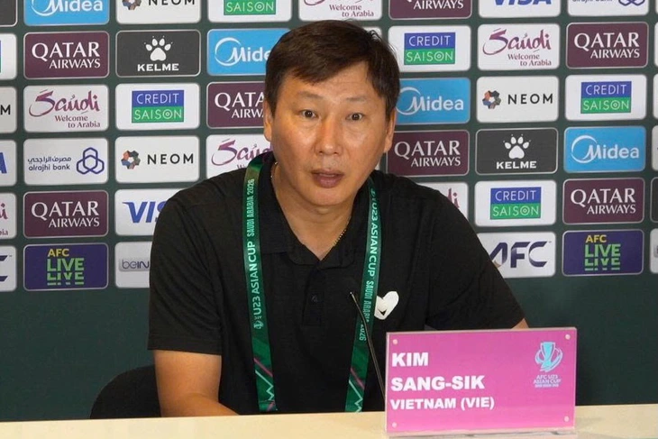 HLV Kim Sang Sik: 'U23 Việt Nam không sợ bất kỳ ai' - Ảnh 2.