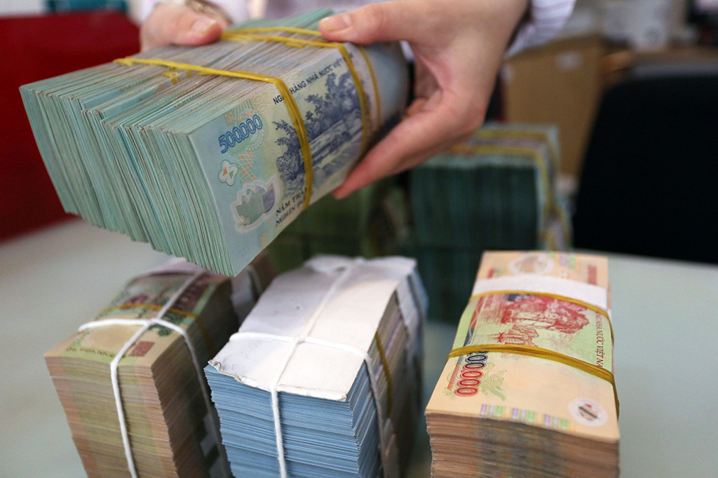 Mức giảm trừ gia cảnh mới áp dụng ngay từ đầu năm - Ảnh 2.