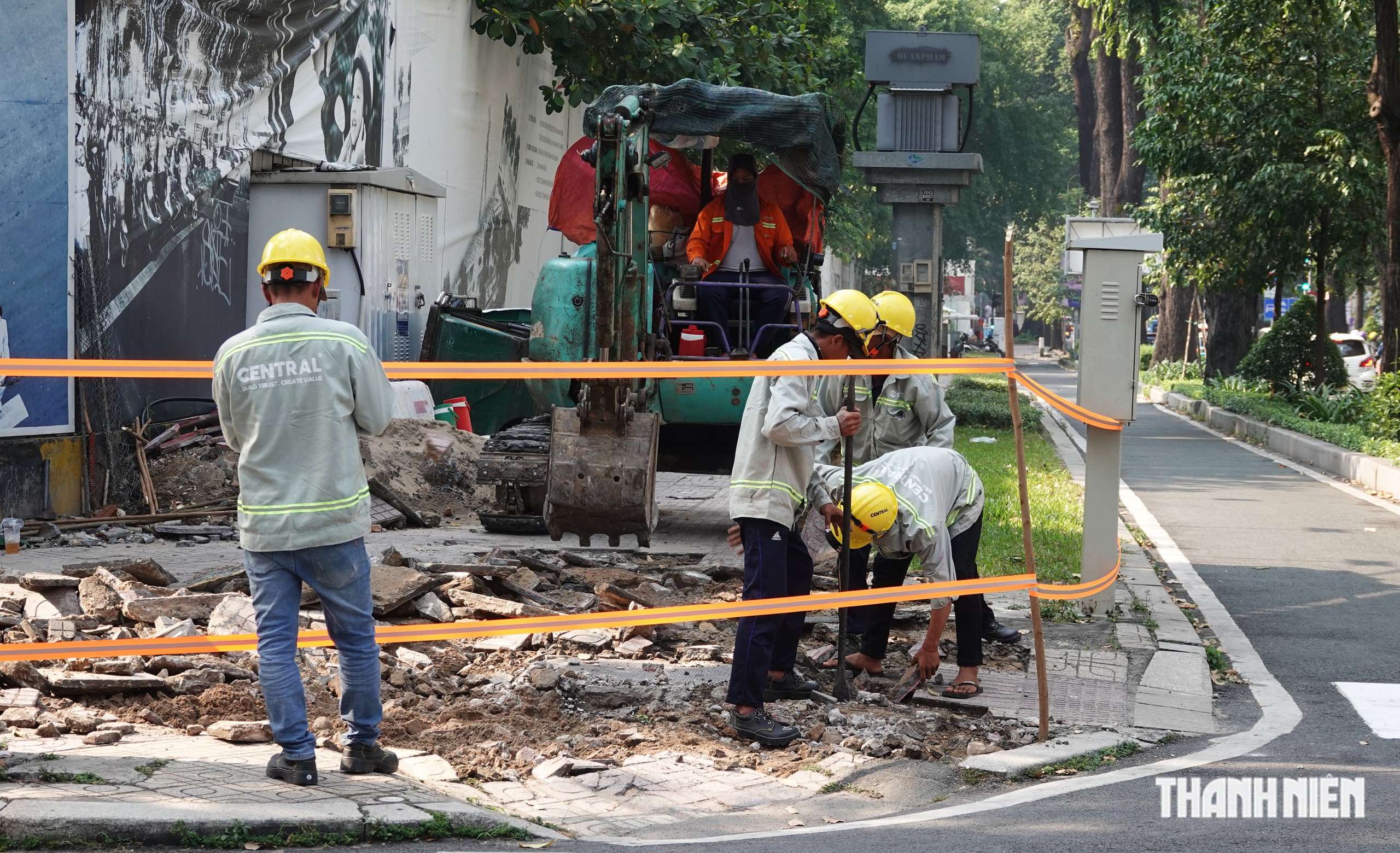 Vì sao cần chiến lược bài bản khi tận dụng 'đất vàng' bỏ trống ở TP.HCM? - Ảnh 2.