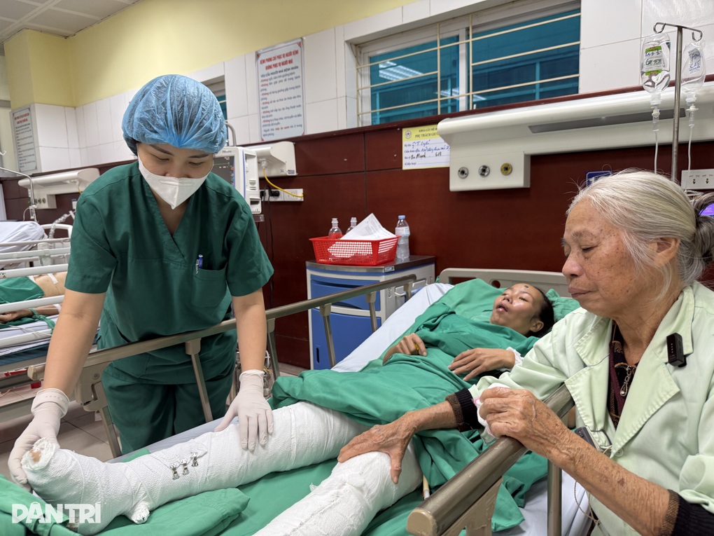 Mẹ già nghèo khó mong cộng đồng giúp con gái bất hạnh có cơ hội hồi phục - 3