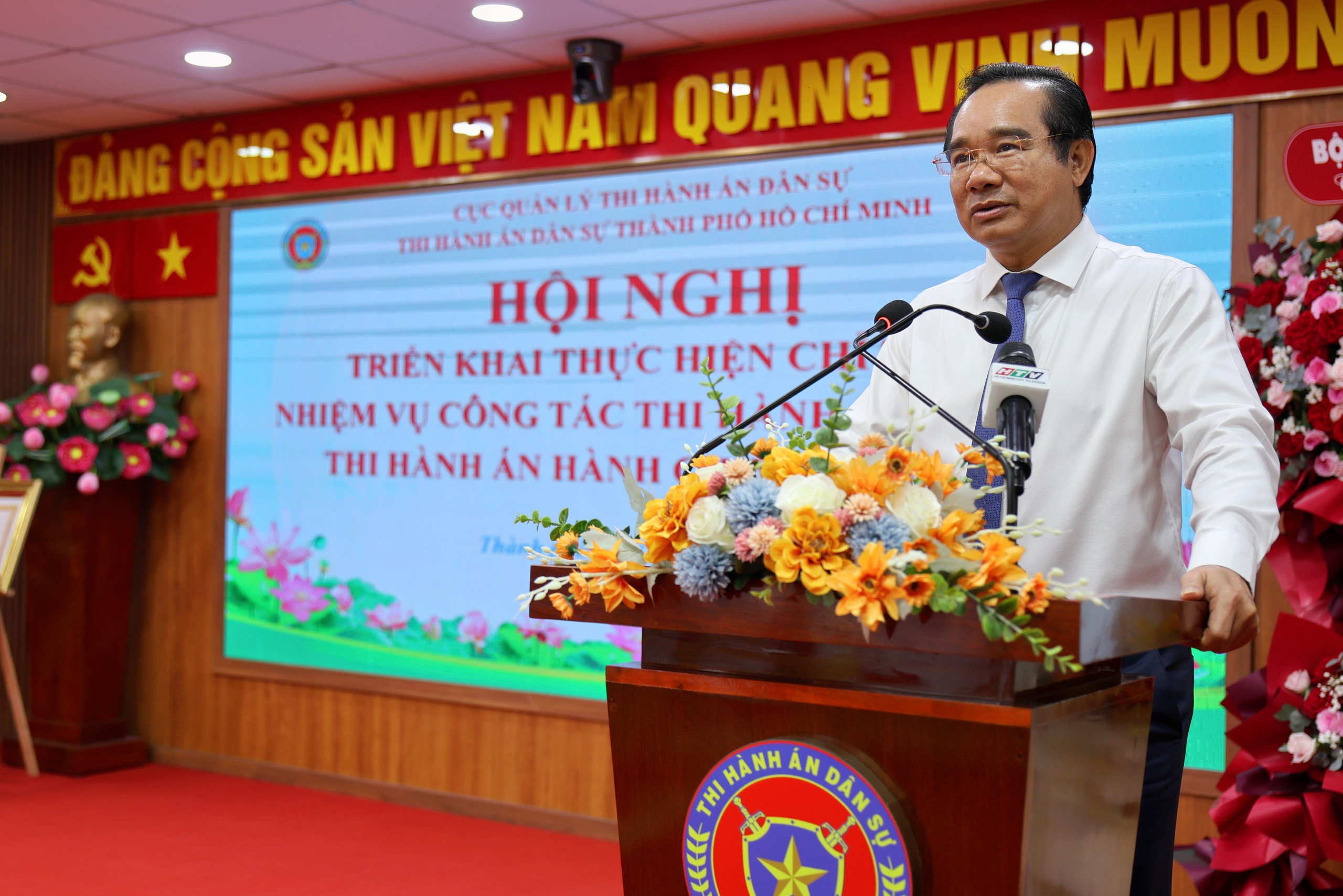 - Ảnh 2. - Ảnh 2.