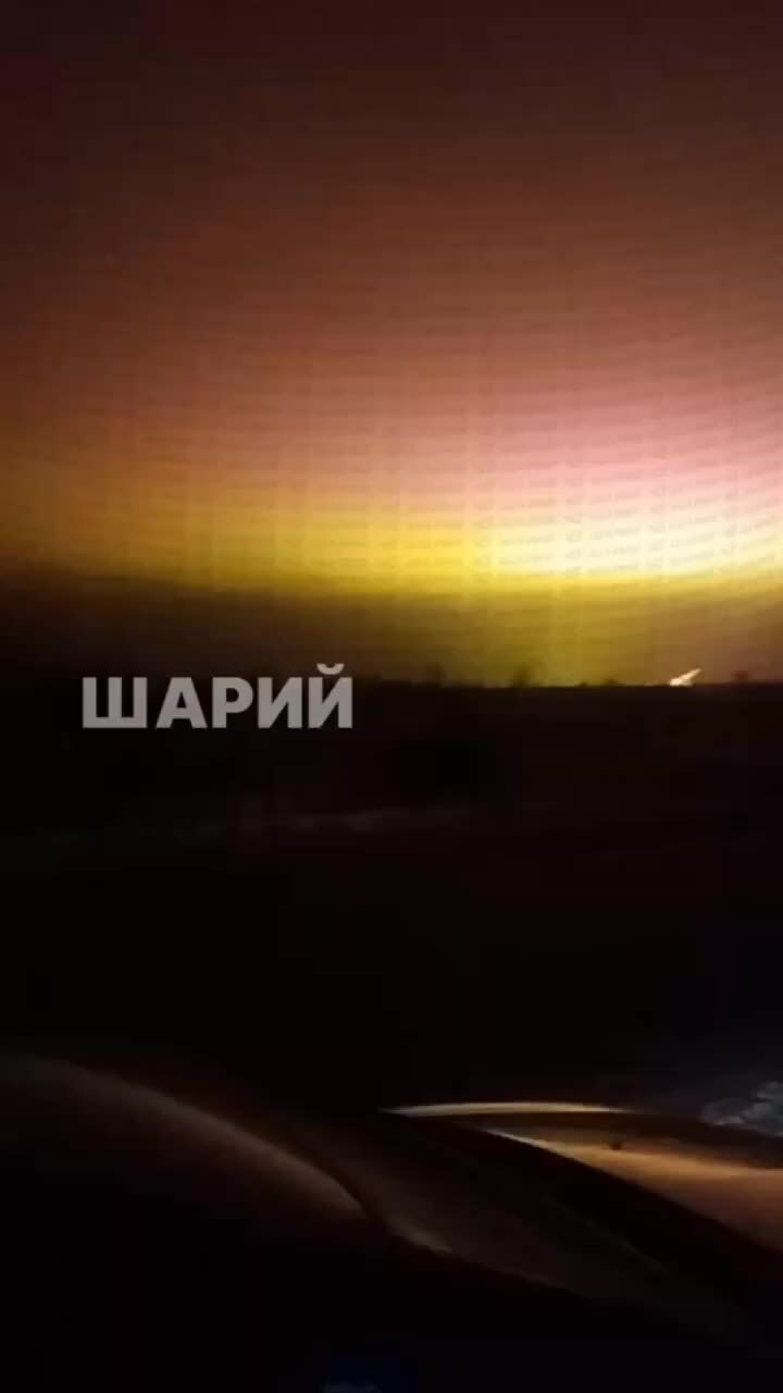 Ukraine trưng bày mảnh vỡ tên lửa siêu vượt âm Oreshnik