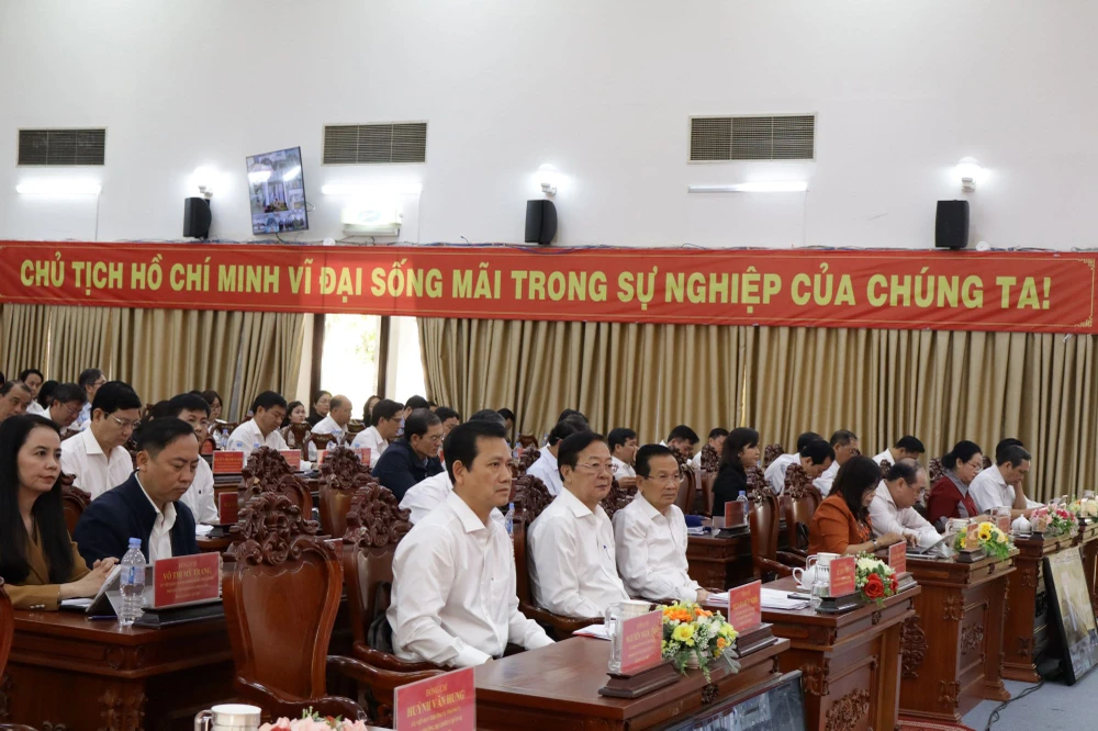 Đại biểu tham dự hội nghị. Ảnh: NHẪN NAM hoi-nghi-bch-can-tho-1.JPG