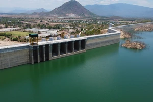 Công trình thủy lợi 'đánh thức' vùng đất khô hạn Nam Trung Bộ