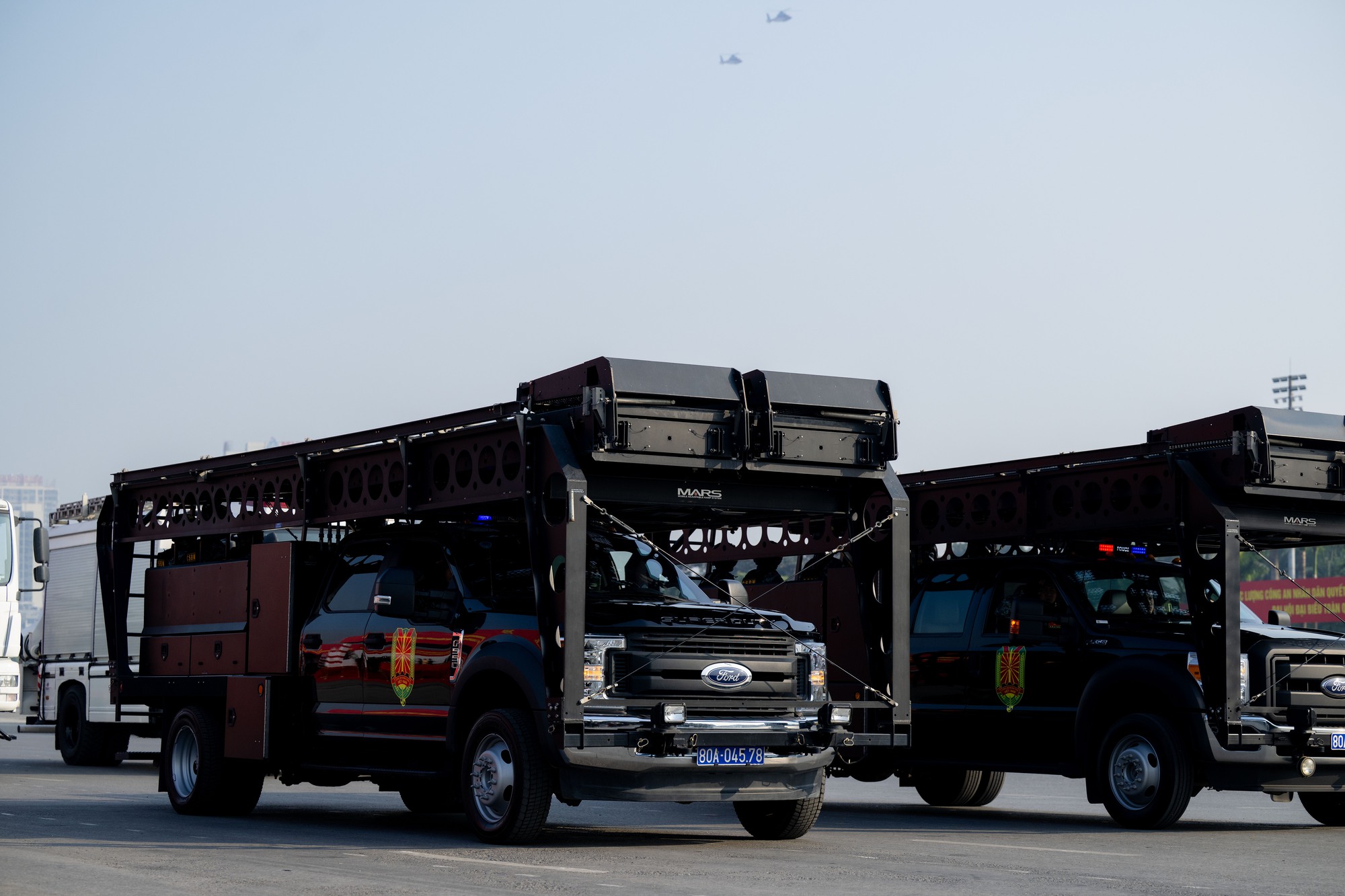 Toàn cảnh Lễ xuất quân và màn diễn tập hoành tráng bảo vệ an ninh Đại hội XIV tại Mỹ Đình- Ảnh 18. Toàn cảnh Lễ xuất quân và màn diễn tập hoành tráng bảo vệ an ninh Đại hội XIV tại Mỹ Đình- Ảnh 18.