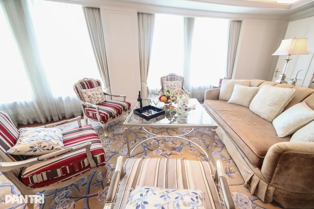 TPHCM: Tranh cãi chi 19 triệu ở khách sạn cao cấp, khách bị cấm chụp ảnh - 3