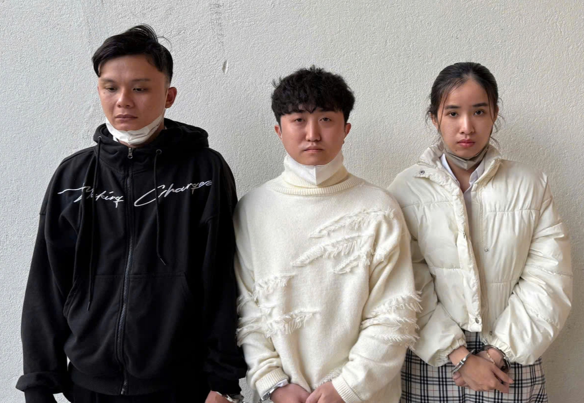 Triệt xóa ổ mại dâm 'VIP' trong khách sạn Mường Thanh, Samdi- Ảnh 4. Triệt xóa ổ mại dâm 'VIP' trong khách sạn Mường Thanh, Samdi- Ảnh 4.