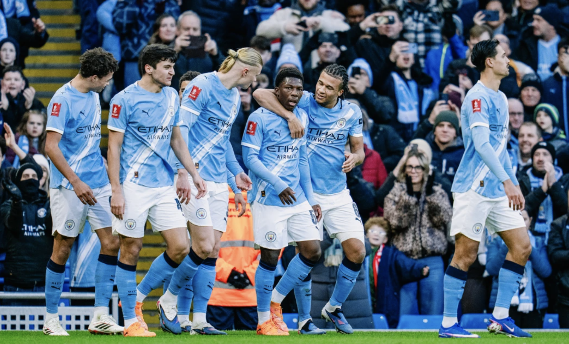 Semenyo sẽ mang điều gì đến với hàng công hùng mạnh Man City? - Ảnh 5.