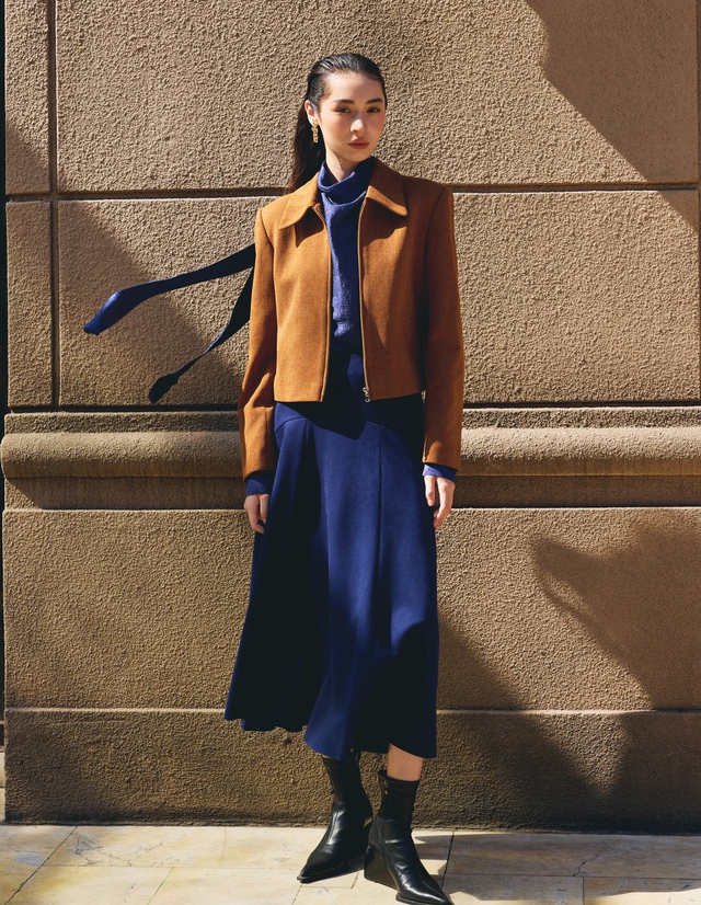 Váy dáng dài từ lụa, nhung the, organza đặc sắc, hoàn hảo cho mùa lạnh- Ảnh 4.