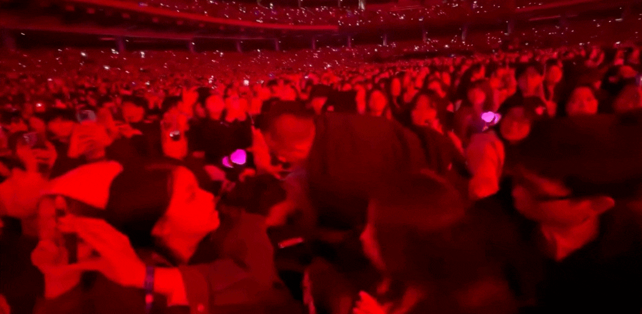 Khoảnh khắc ẩu đả “sợ muốn chết” giữa lúc Jennie làm dậy sóng “Grammy Hàn Quốc”- Ảnh 3.