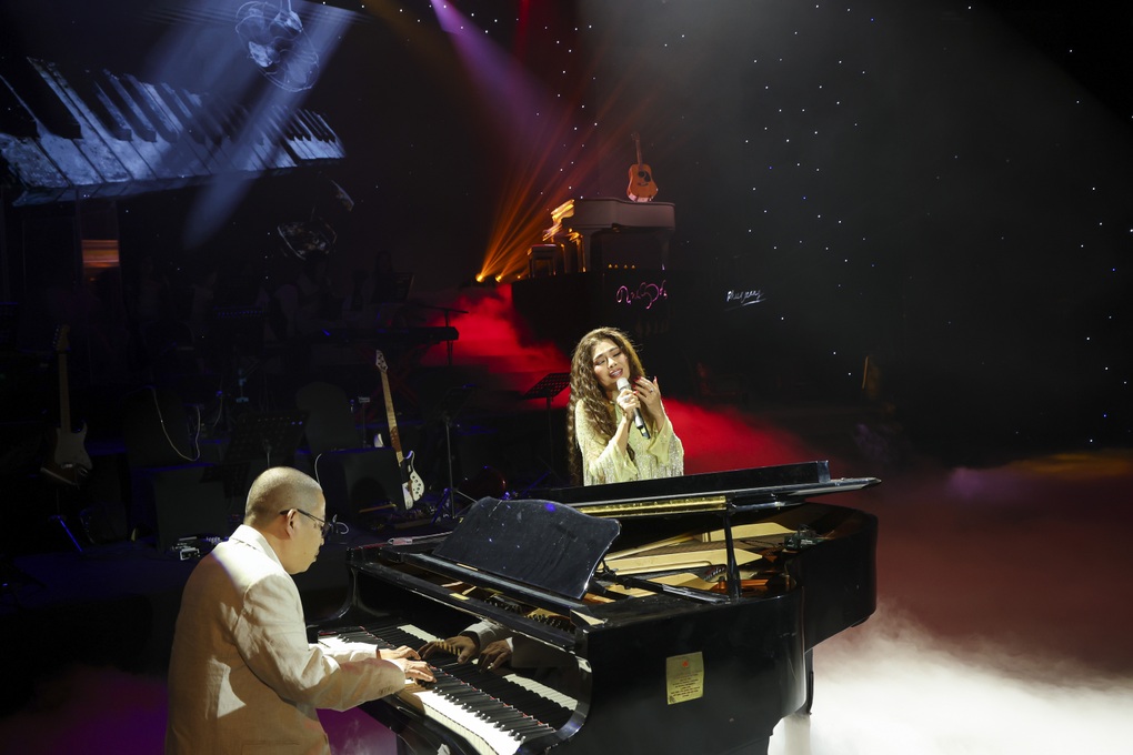 Hồng Nhung - Ngọc Anh tái ngộ xúc động ở đêm nhạc Trịnh Công Sơn, Phú Quang - 3