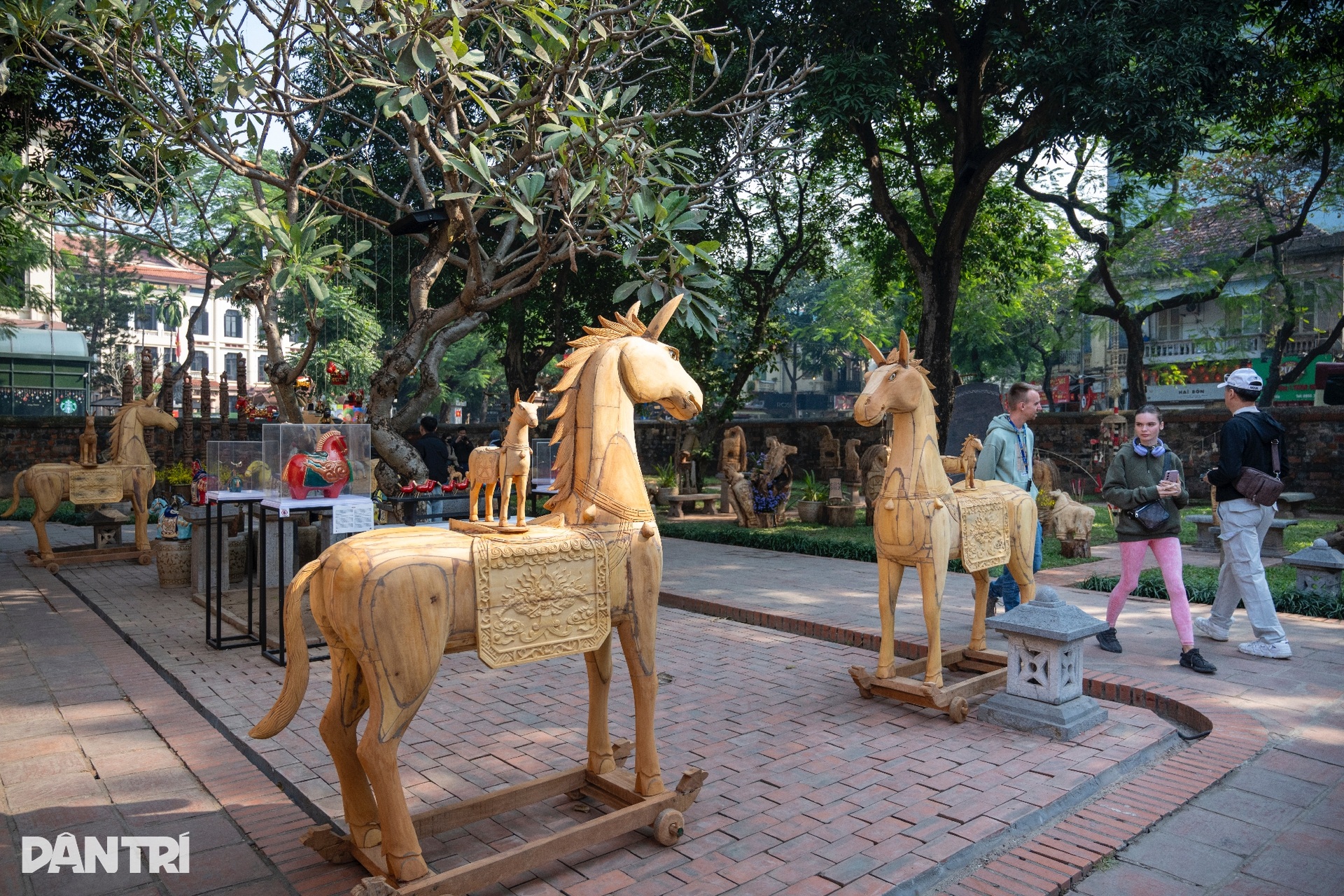 Triển lãm điêu khắc ngựa độc bản: Hơi thở đại ngàn giữa Thủ đô - 12