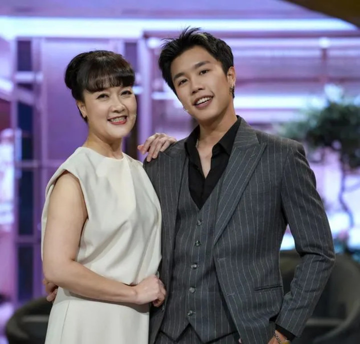 Dàn nữ nghệ sĩ hiếm hoi từng đóng Táo quân giờ ra sao?- Ảnh 2.