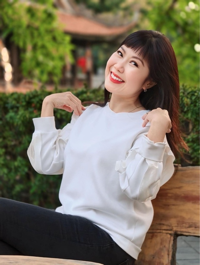 Dàn nữ nghệ sĩ hiếm hoi từng đóng Táo quân giờ ra sao?