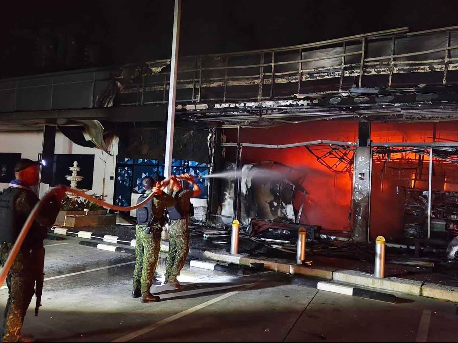 đánh bom - Ảnh 2.