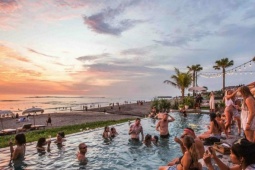 Du lịch đe dọa thiên đường nghỉ dưỡng Bali